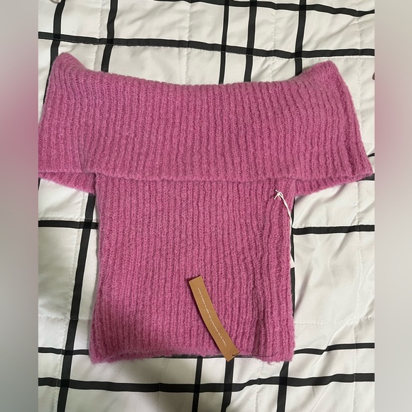 New Reformation Satine sweater - size S - Picture 5 of 7